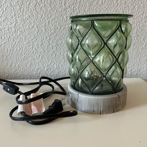 Scentsy Country Light plug in warmer
